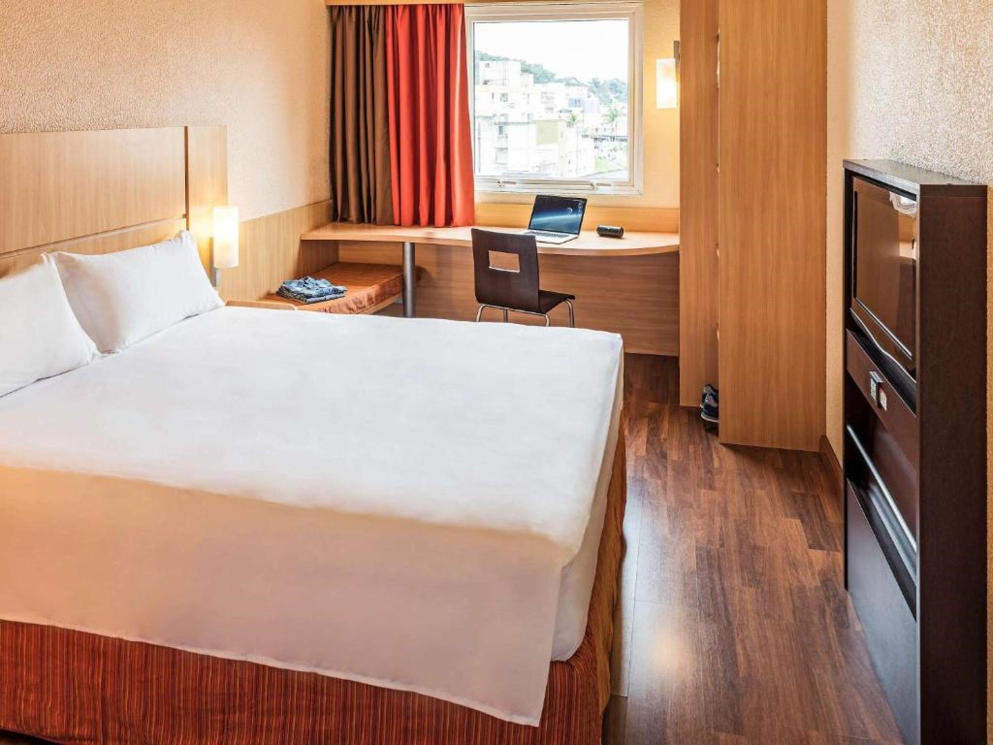 Ibis Blumenau Hotel Exterior photo