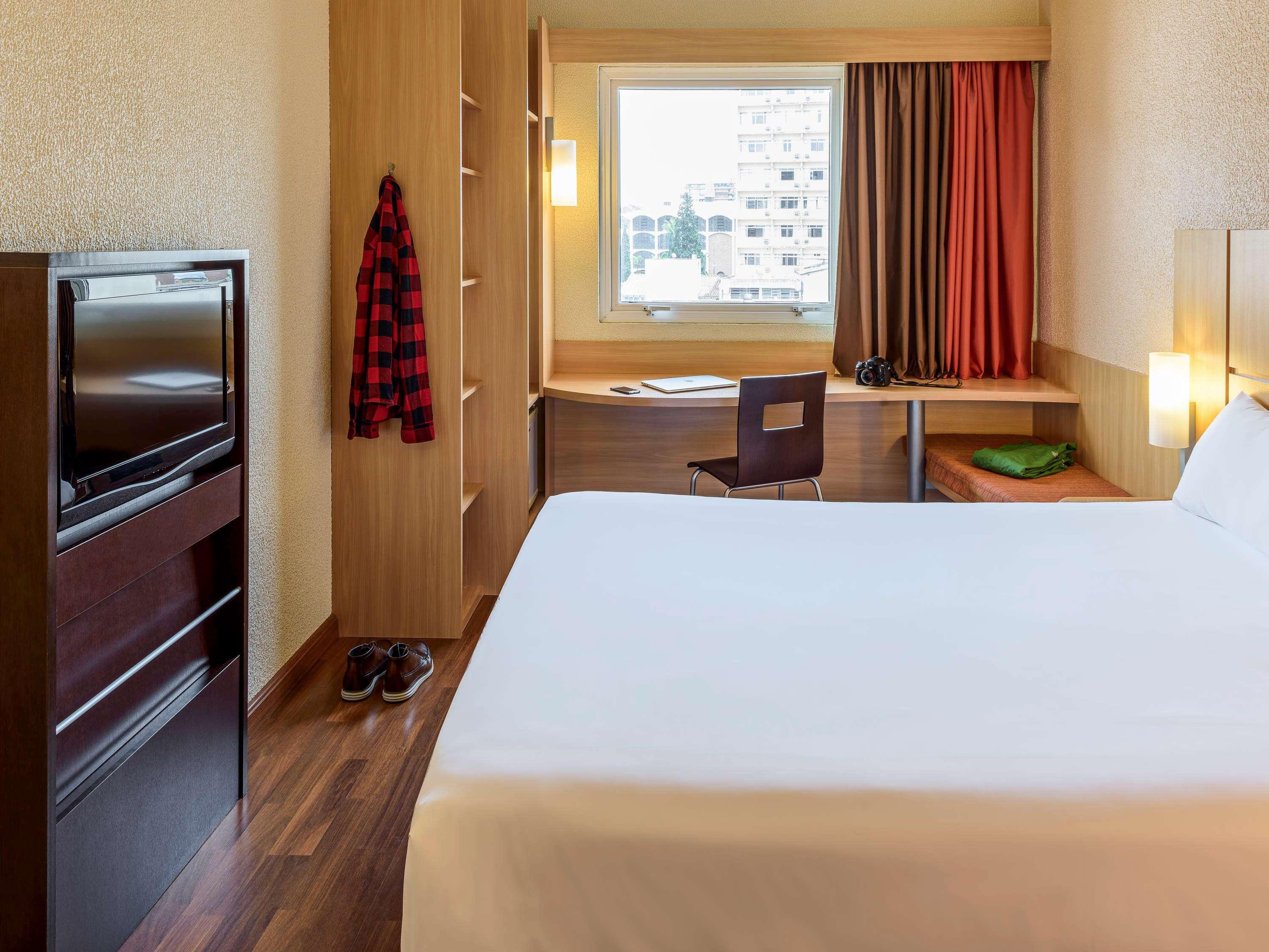 Ibis Blumenau Hotel Exterior photo